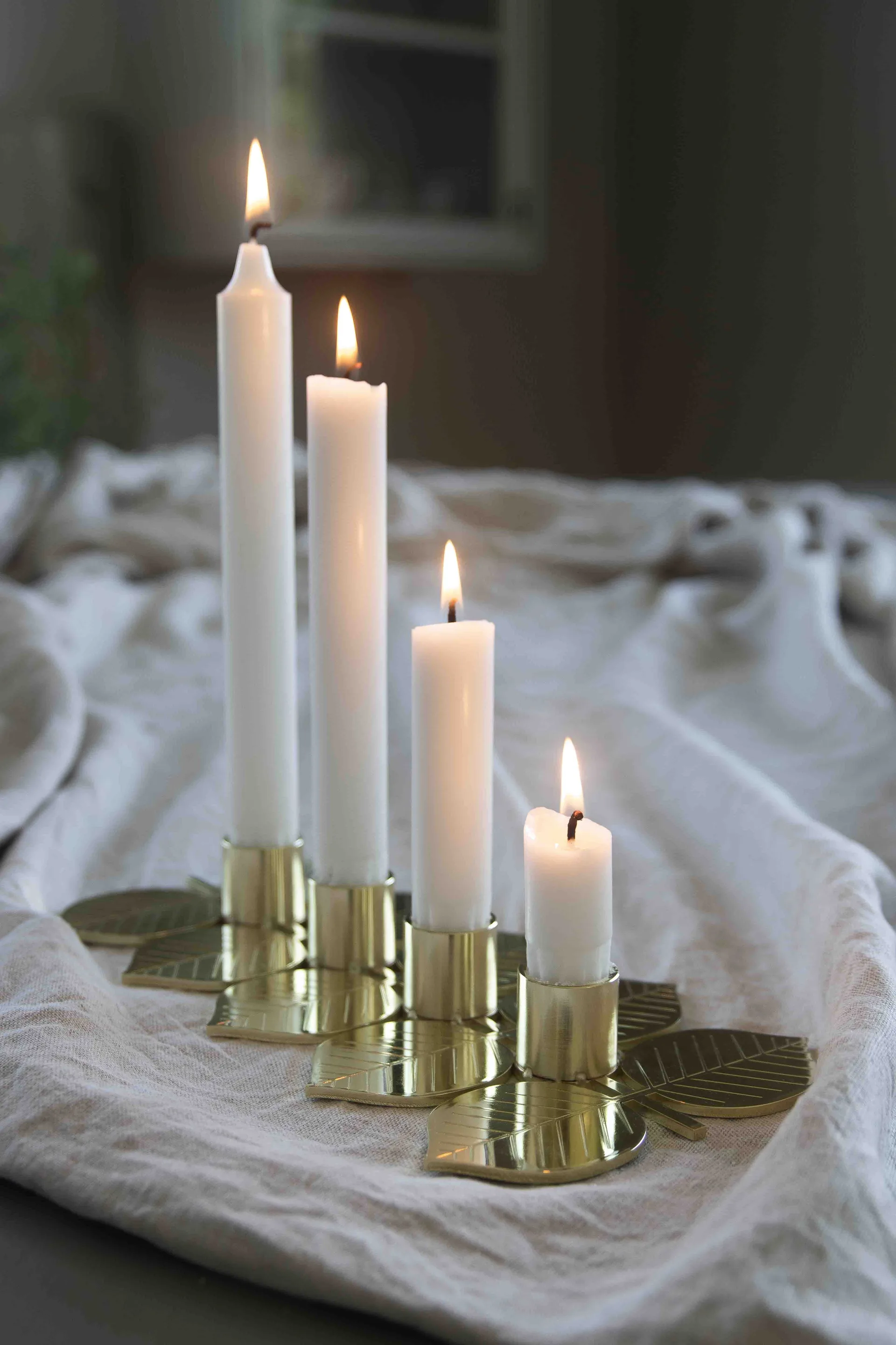 Berså adventskandelaar, Goud Pluto Design