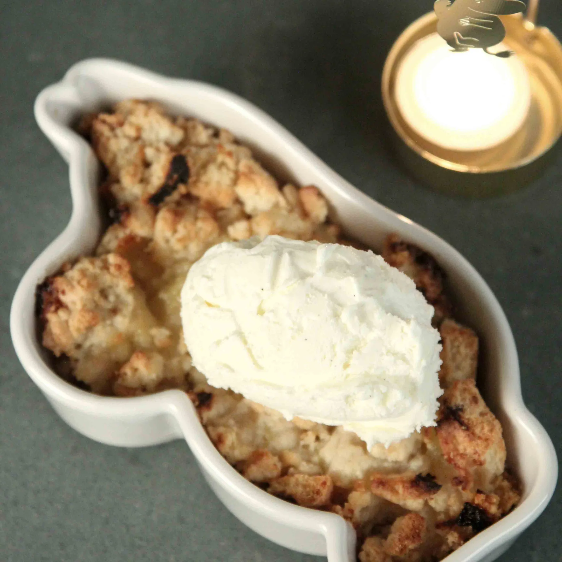 Ovenvorm moomin, Wit Pluto Design