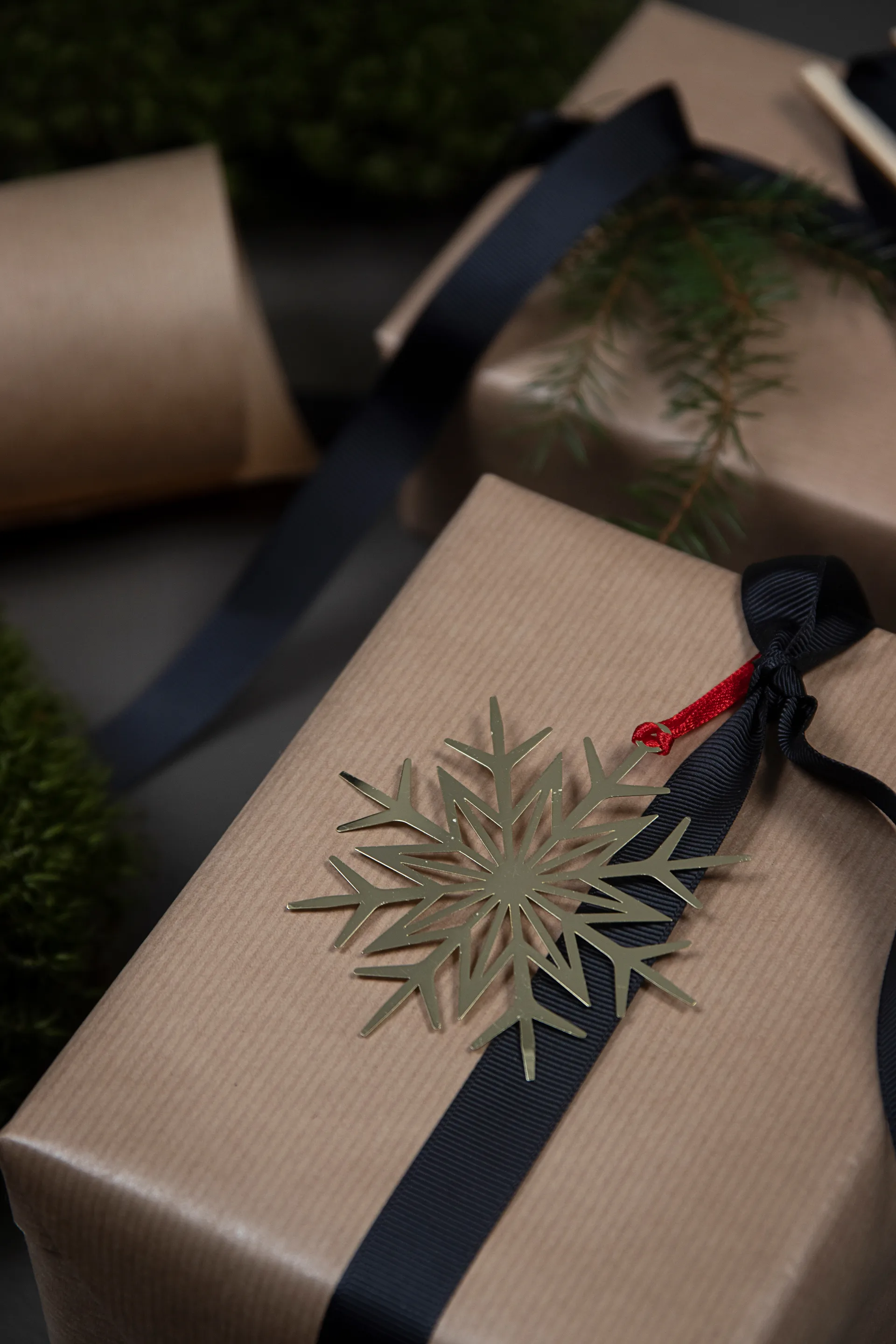 Pluto hanger metaal, Ster, goudkleurig Pluto Design