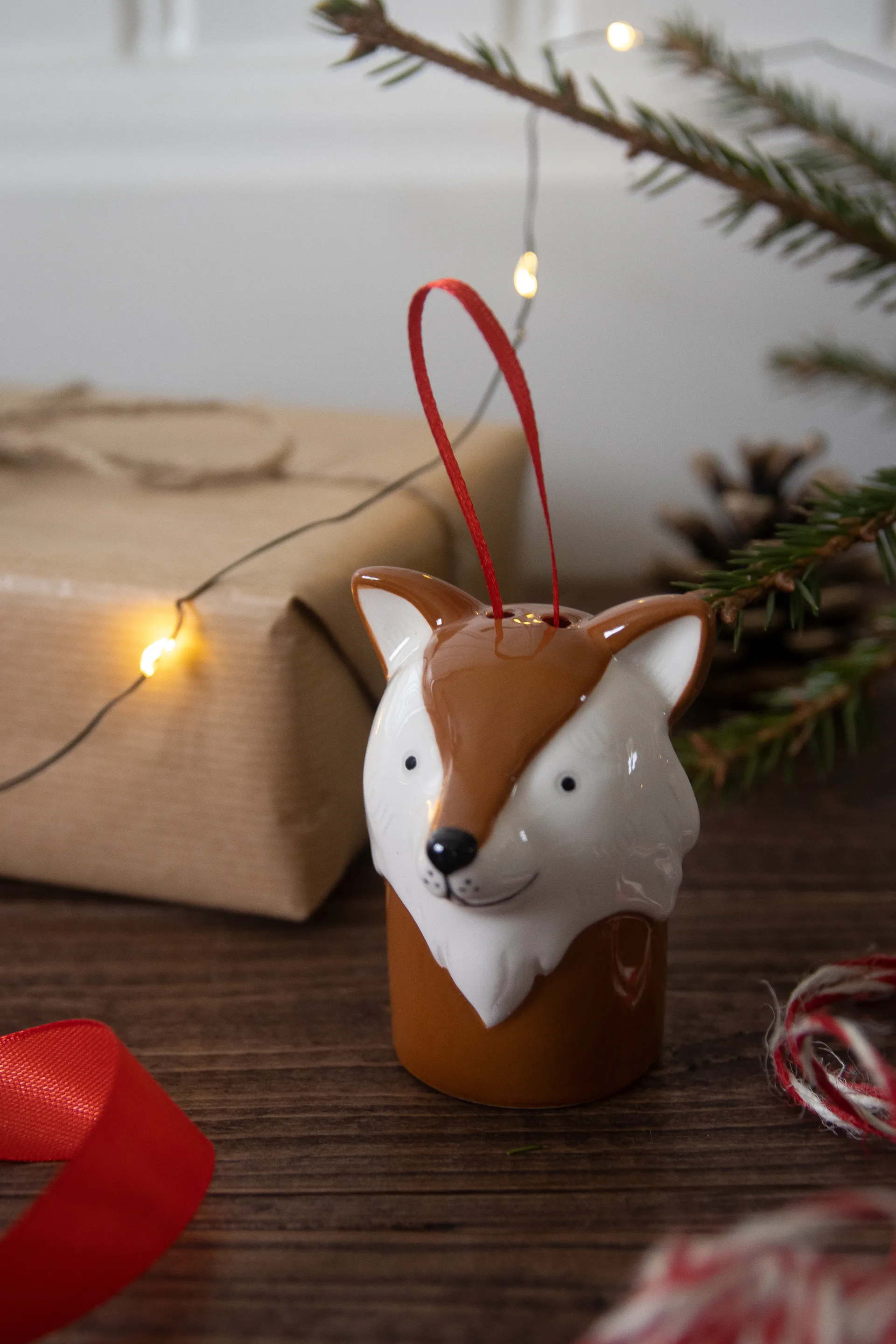 Vos kerstboomhanger, Wit-bruin Pluto Design