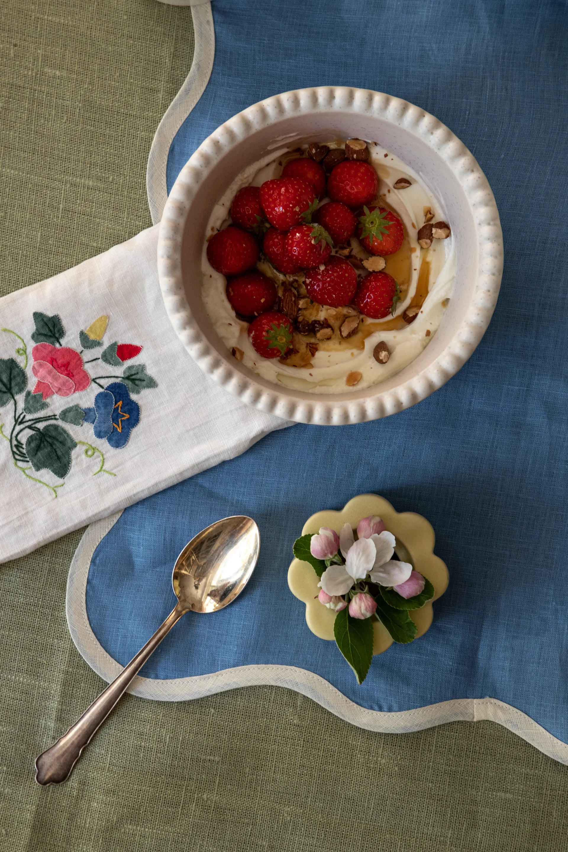 Birgit vaas/waxinelichtjeshouder 5 cm, Pale Yellow PotteryJo