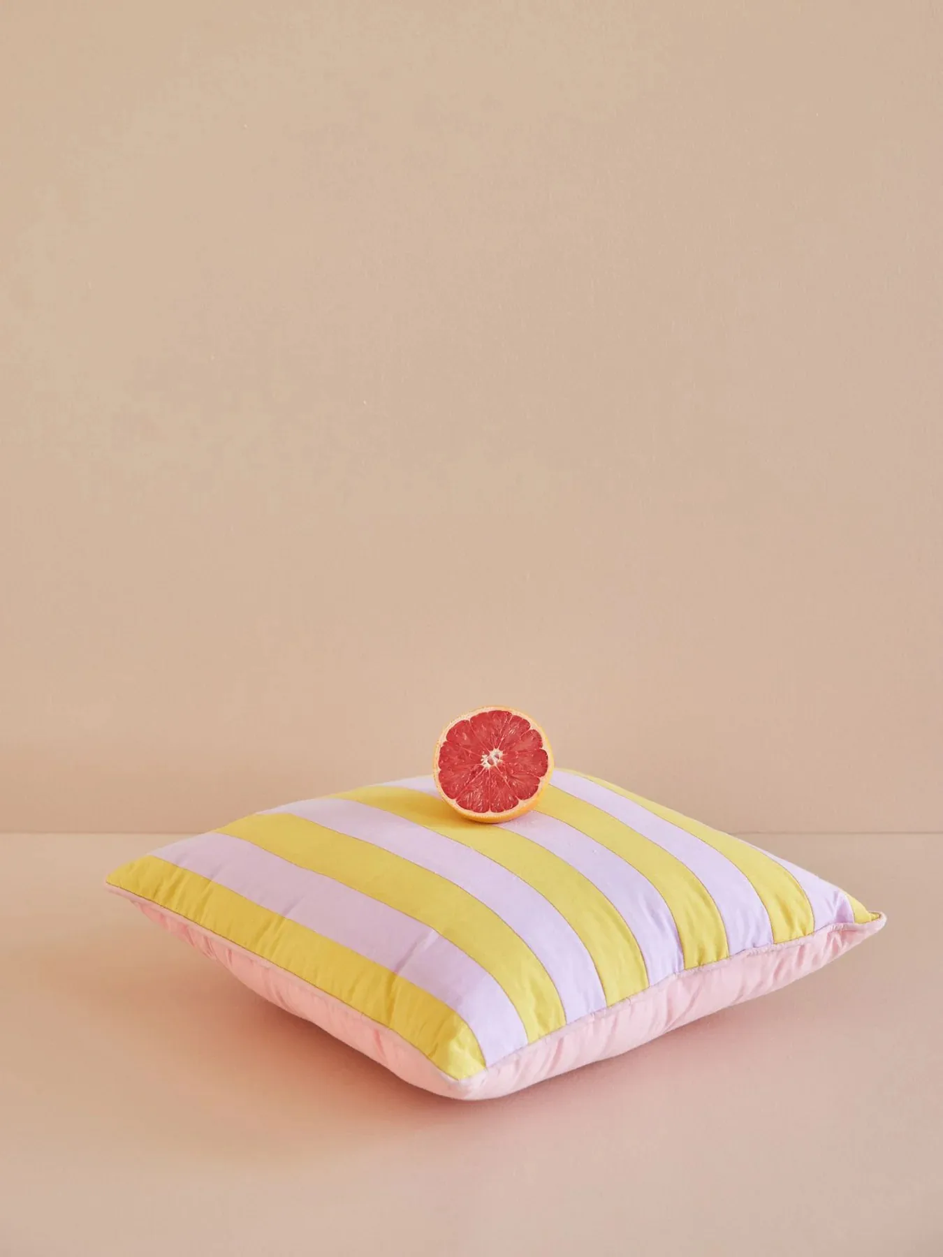 Rice kussen gestreept 40x40 cm, Yellow-lavender RICE