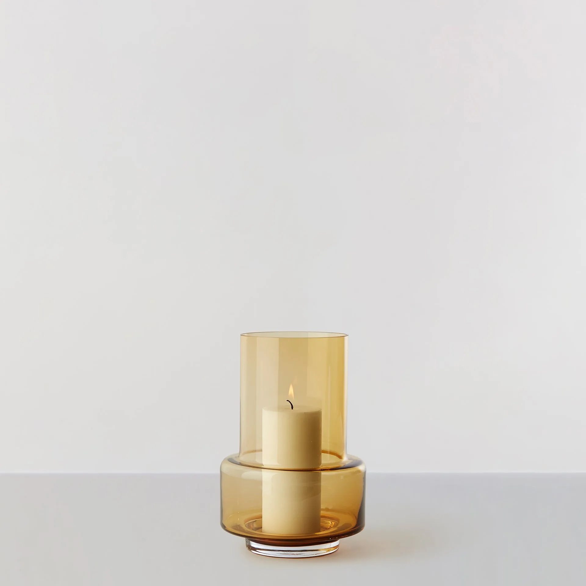 Hurricane nr. 26, Amber Ro Collection