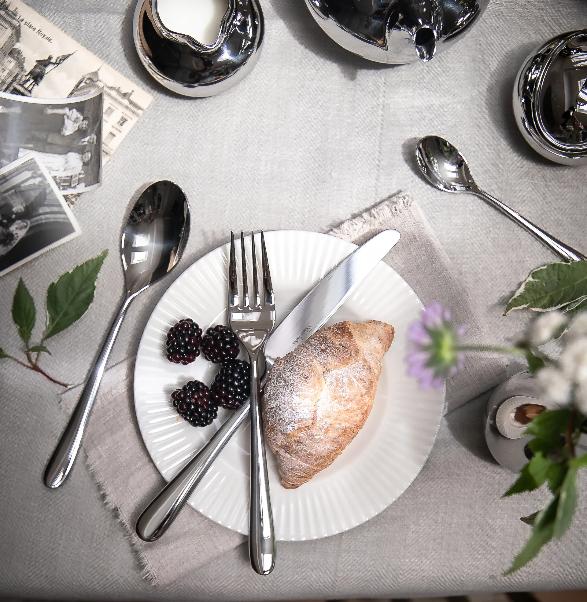 Kingham Bright bestekset, 42-delig Robert Welch