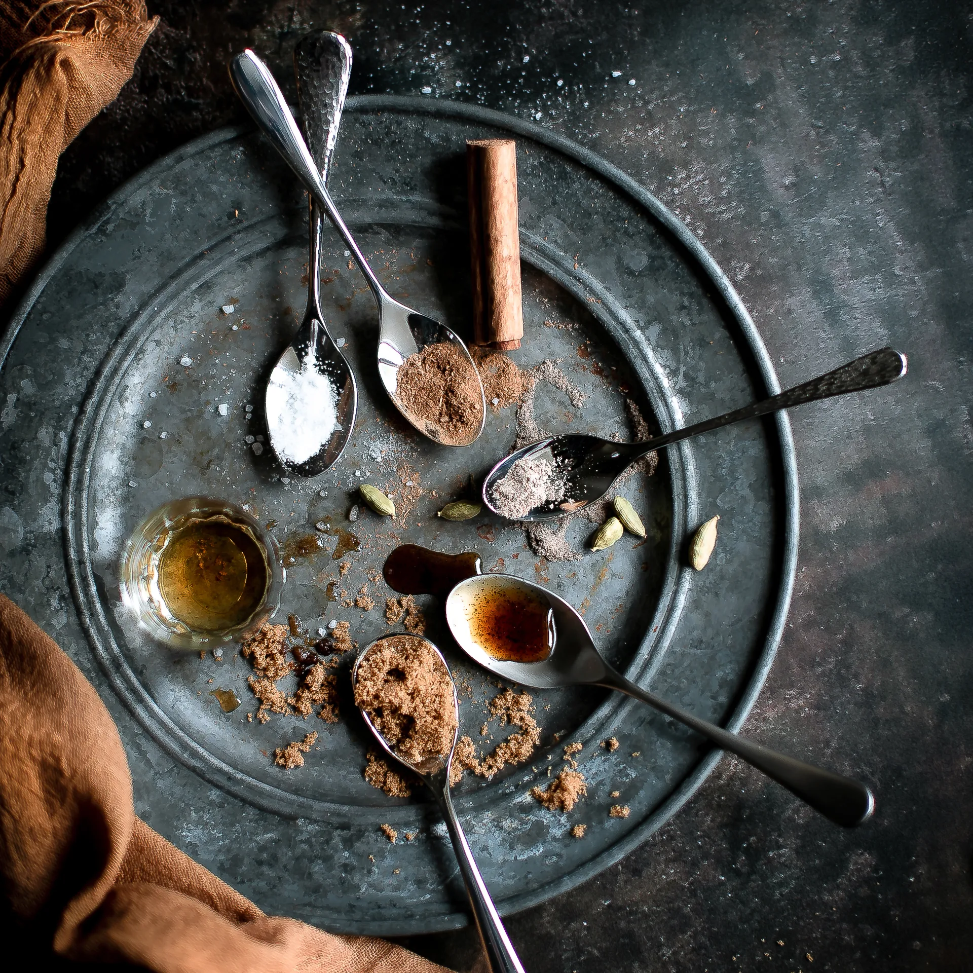 Skye Bright dessertlepel, Roestvrij staal Robert Welch