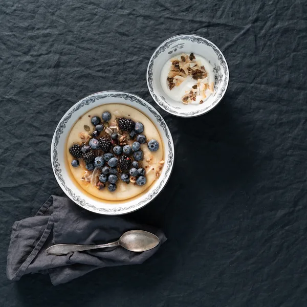 Ostindia Svart diep bord, Ø 22 cm Rörstrand