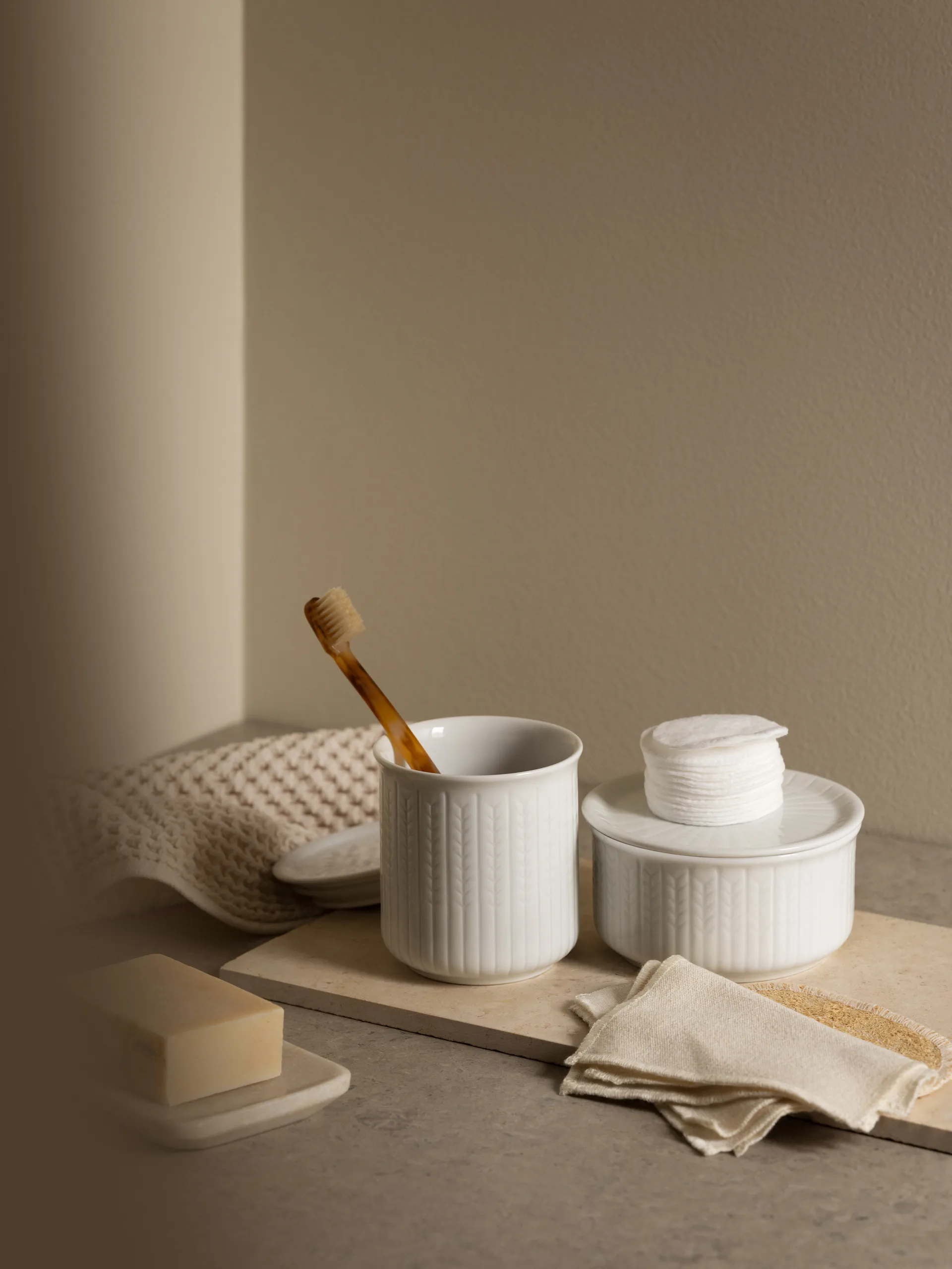 Swedish Grace bewaardoos laag S 0,3 L, Snö Rörstrand