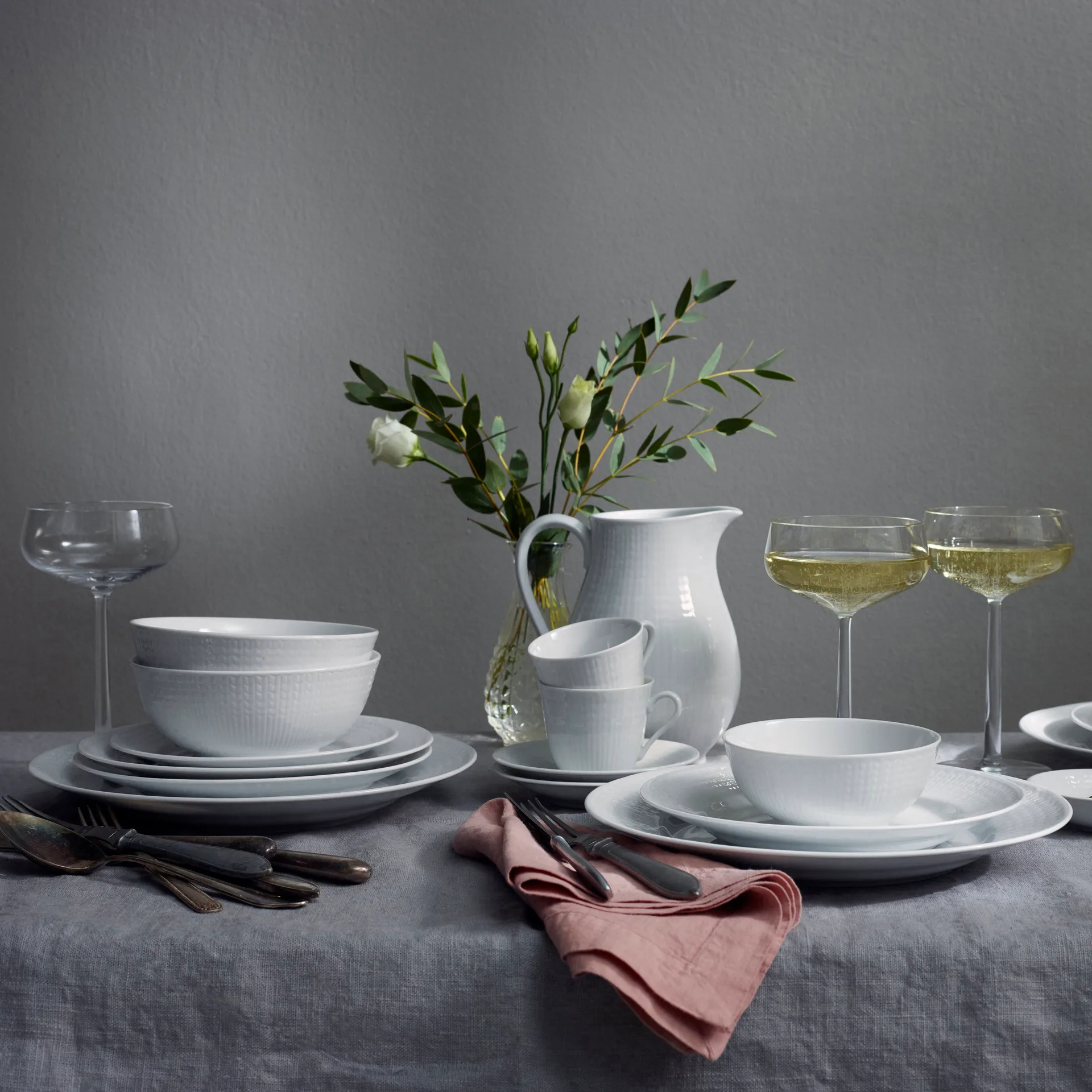 Swedish Grace bord Ø 21 cm, 6-pack snow (wit) Rörstrand