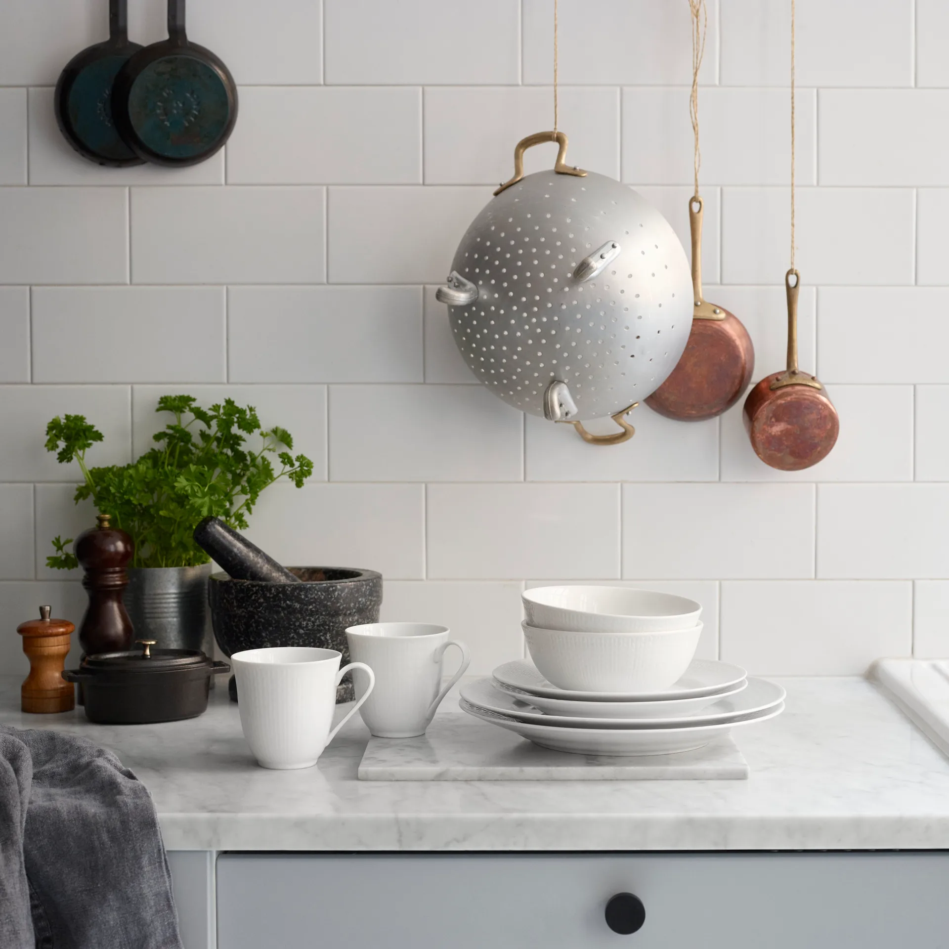 Swedish Grace bord klein Ø21 cm, snow (wit) Rörstrand