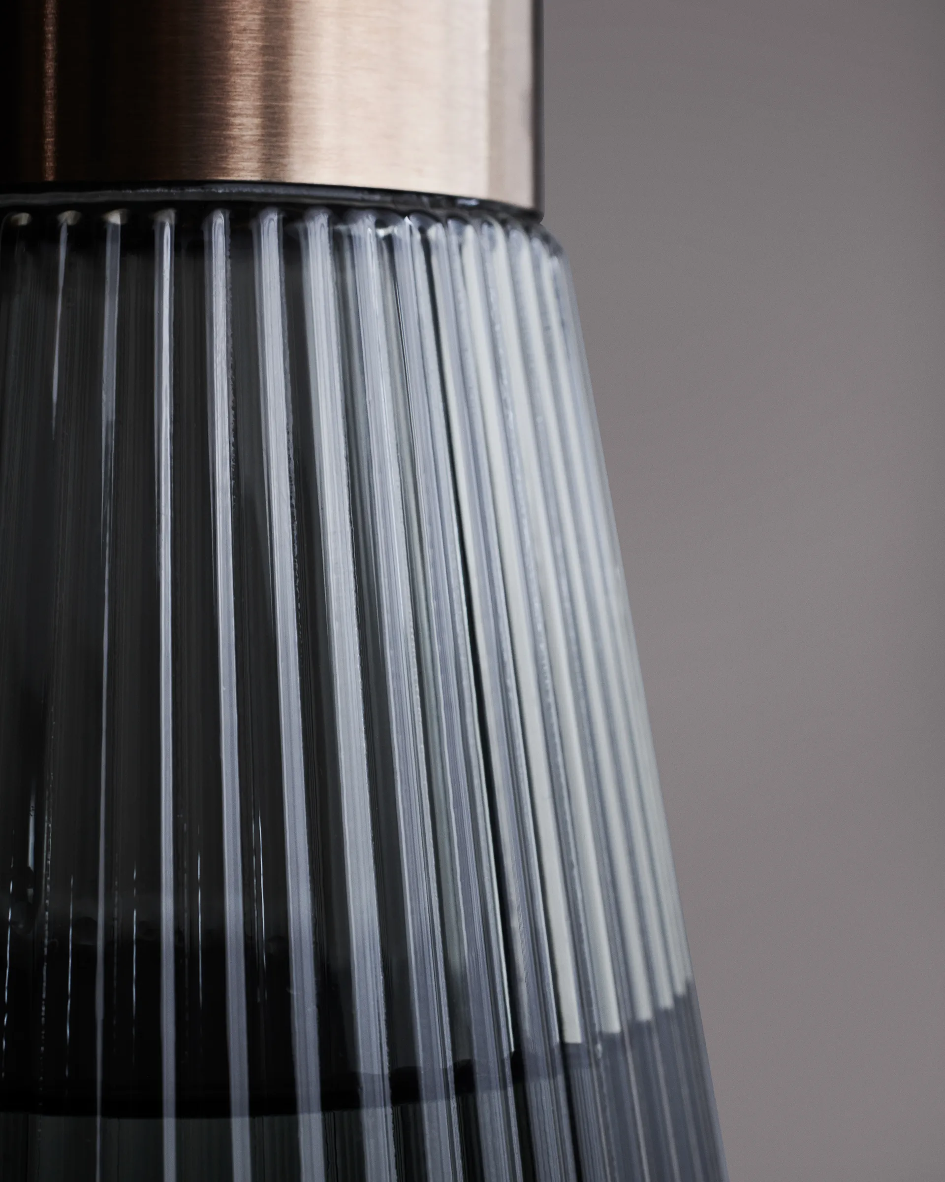 Grand Cru Nouveau waterkaraf 1 L, Smoke Rosendahl