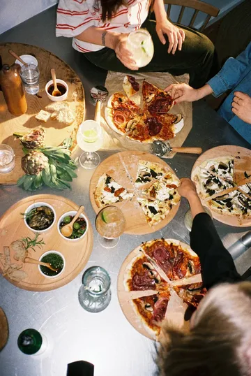 Grand Cru pizzaplank en pizzasnijder - Boek, Ø35 cm - Rosendahl