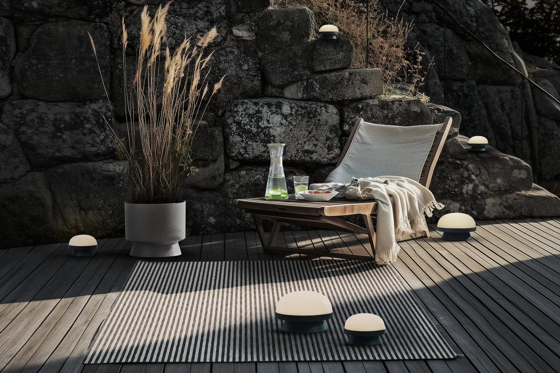 Soft Spot dots zonne-energielamp Ø11,5 cm, Forest green Rosendahl