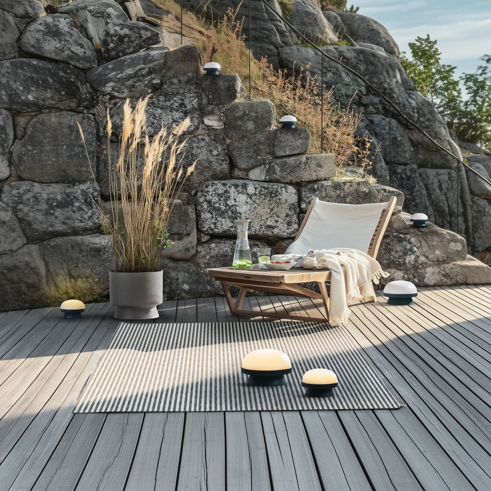 Soft Spot dots zonne-energielamp Ø11,5 cm, Forest green Rosendahl