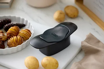 Classic hasselbacksnijder - Zwart - Rosti