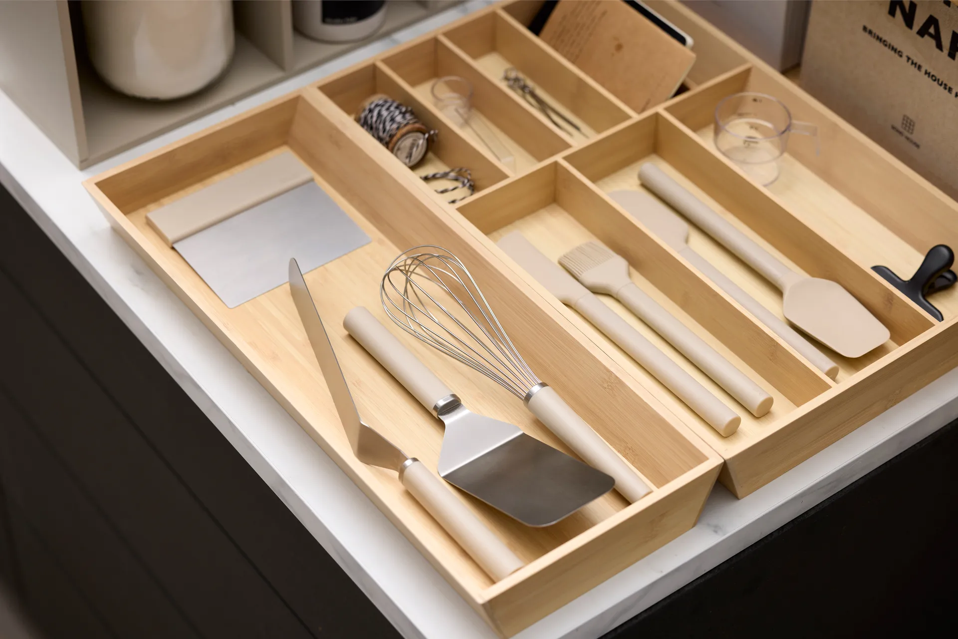 Emma deegsnijder staal, Humus Rosti