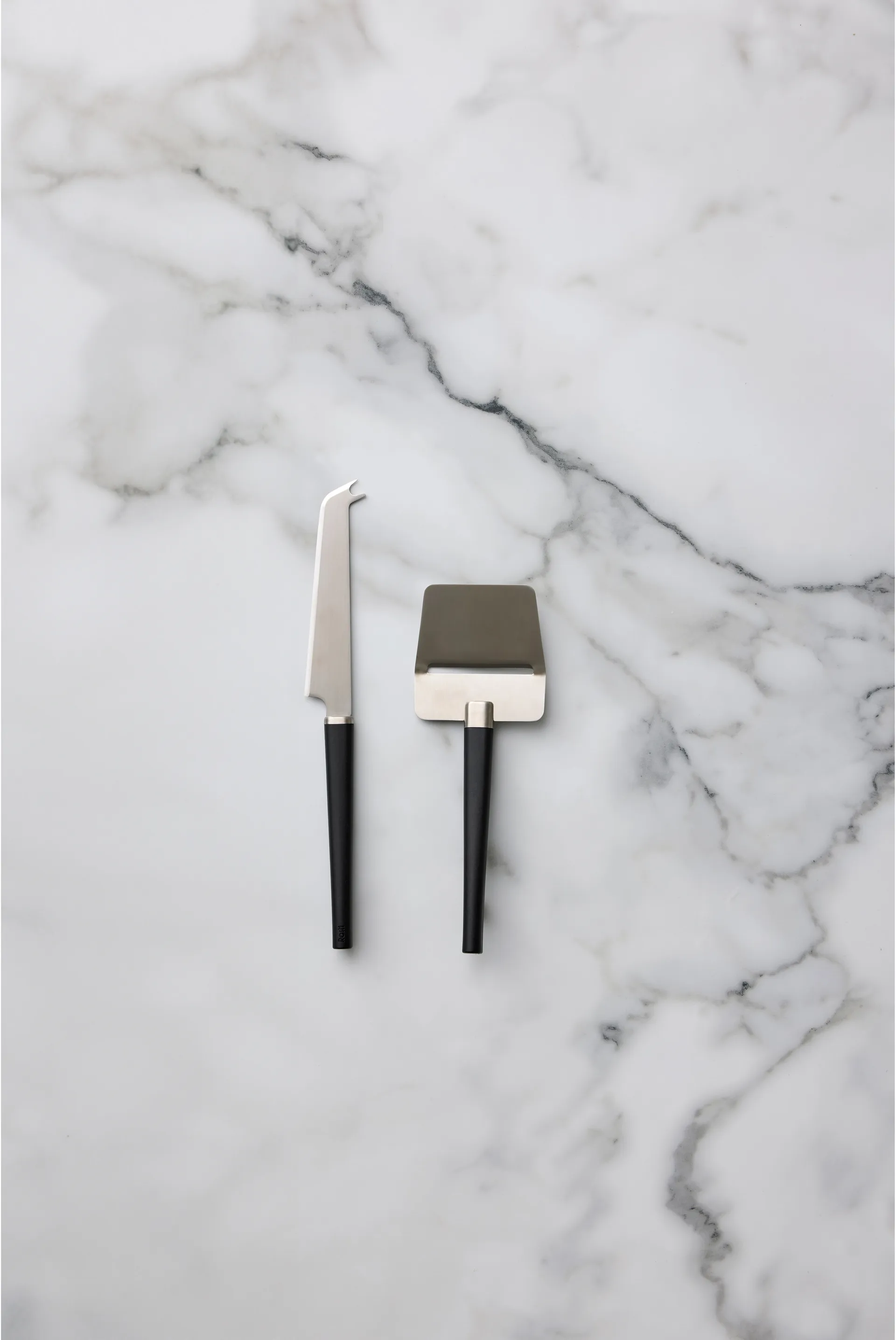 Emma kaasmessenset 2-delig, Zwart Rosti