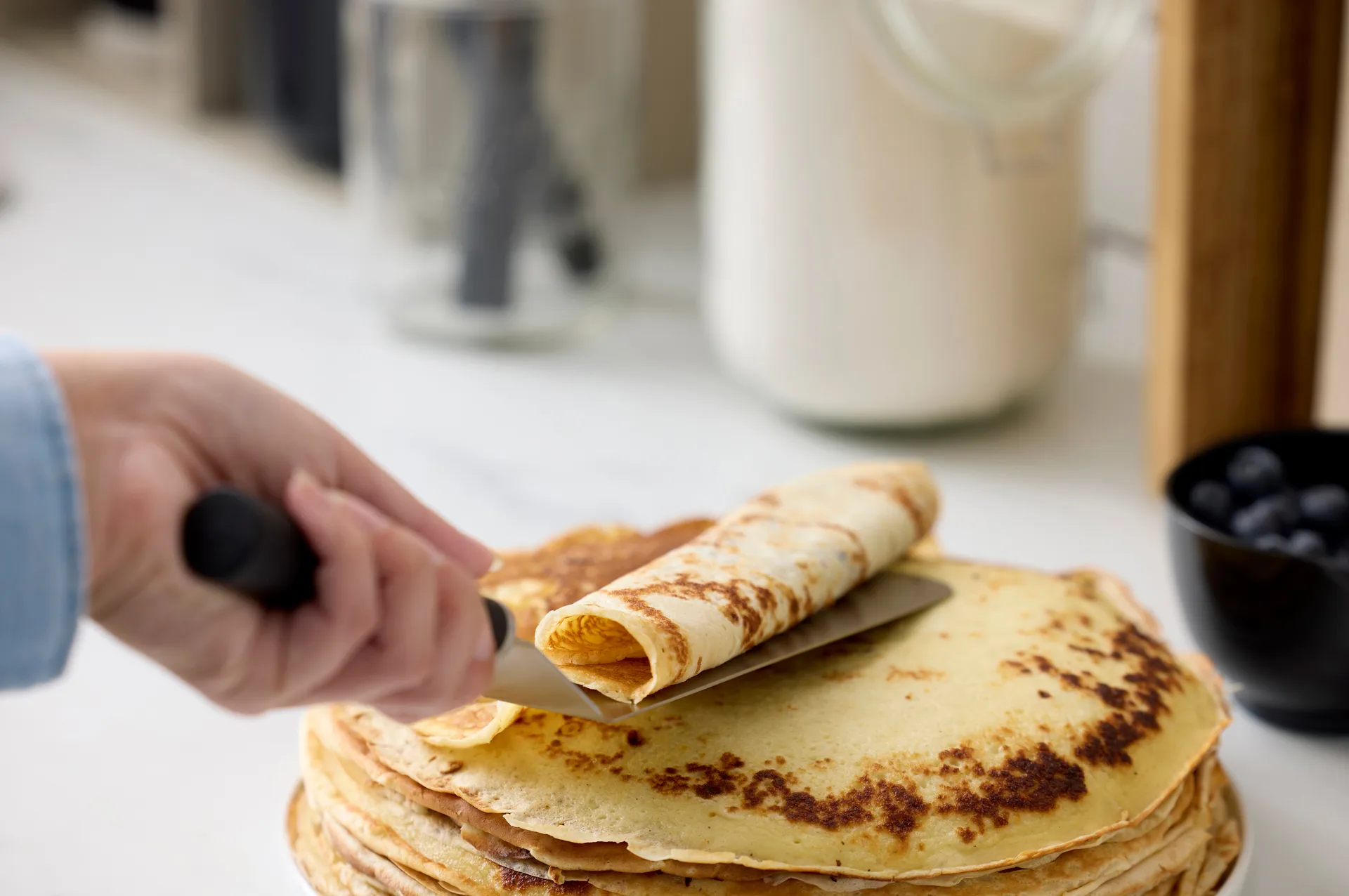 Emma paletmes smal staal 33 cm, Zwart Rosti