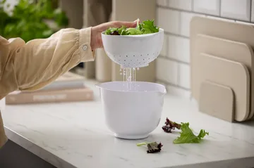 NEW Margrethe kom met vergiet - Wit, 1,5 liter - Rosti