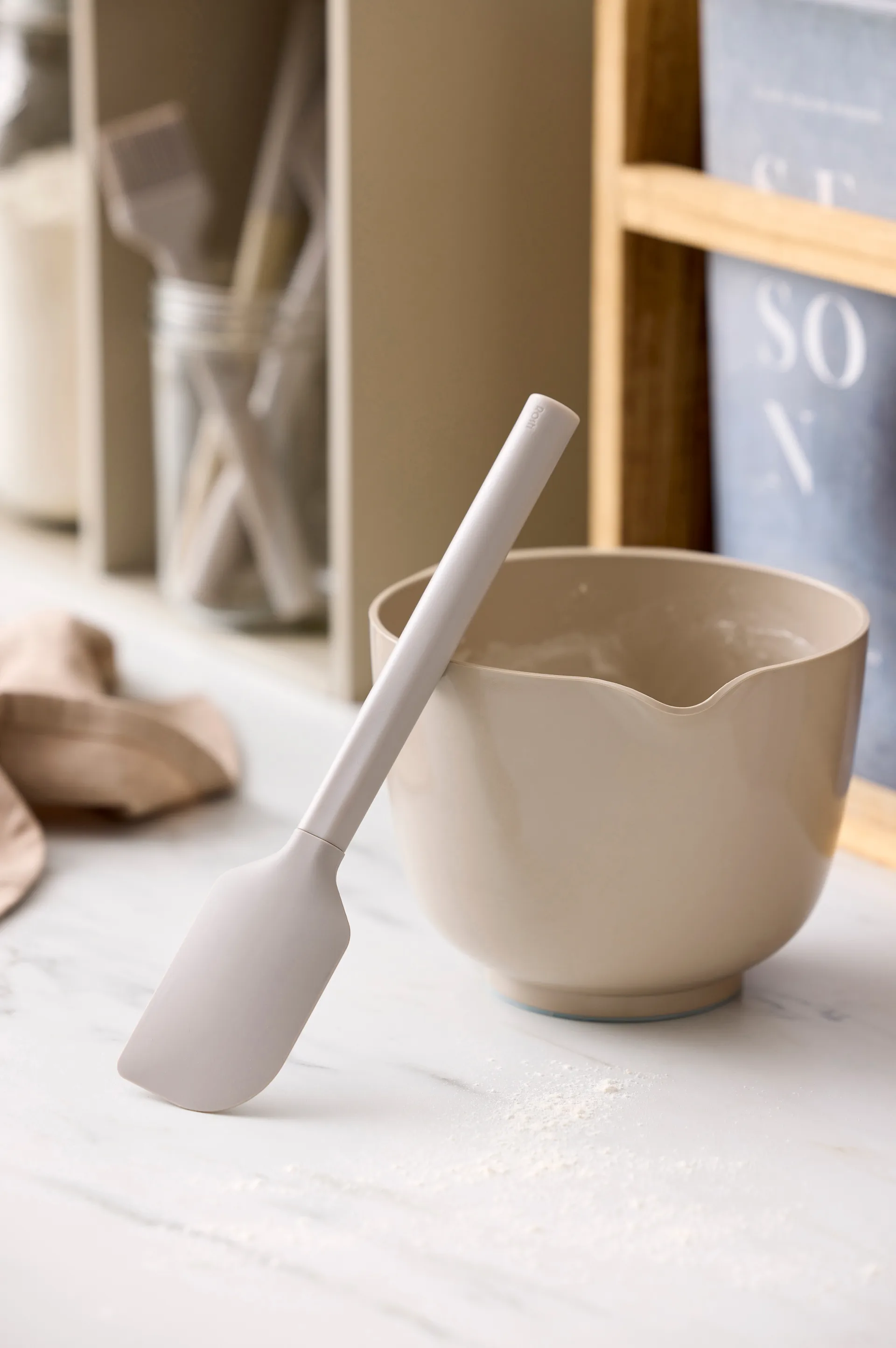 Rosti Emma deegschraper, Humus Rosti