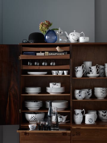 Black Fluted mega bord 2 - zwart - Ø 22 cm - Royal Copenhagen