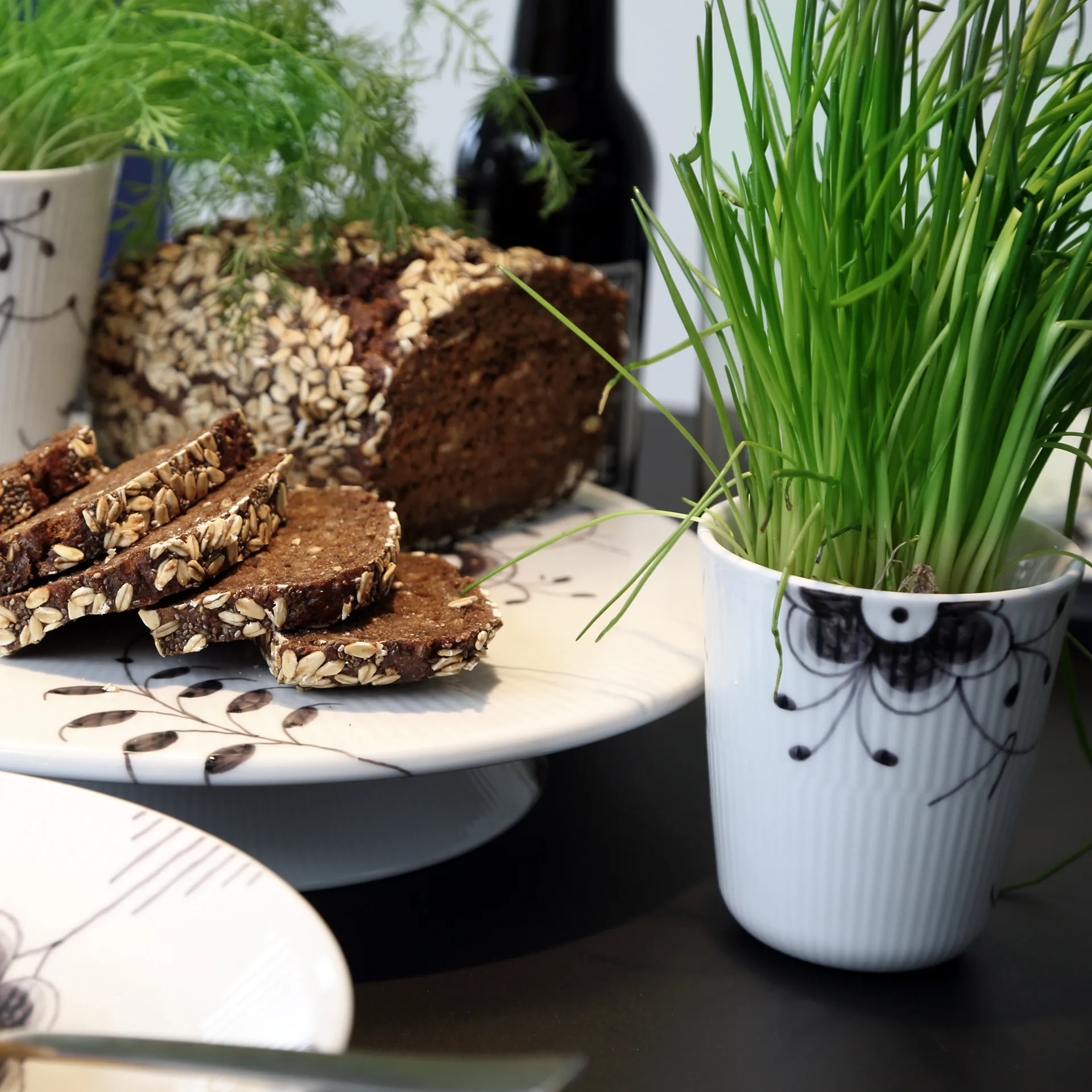 Black fluted mega thermische beker, 29 cl Royal Copenhagen