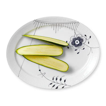 Black Fluted Mega zwart pot ovaal, 33 cm Royal Copenhagen