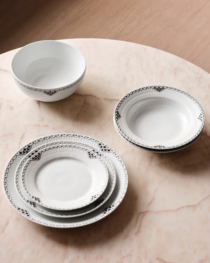 Black Lace diep bord, Ø21 cm Royal Copenhagen