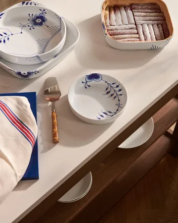 Blue Fluted Mega ovenschaal Ø18,5 cm - White-blue - Royal Copenhagen