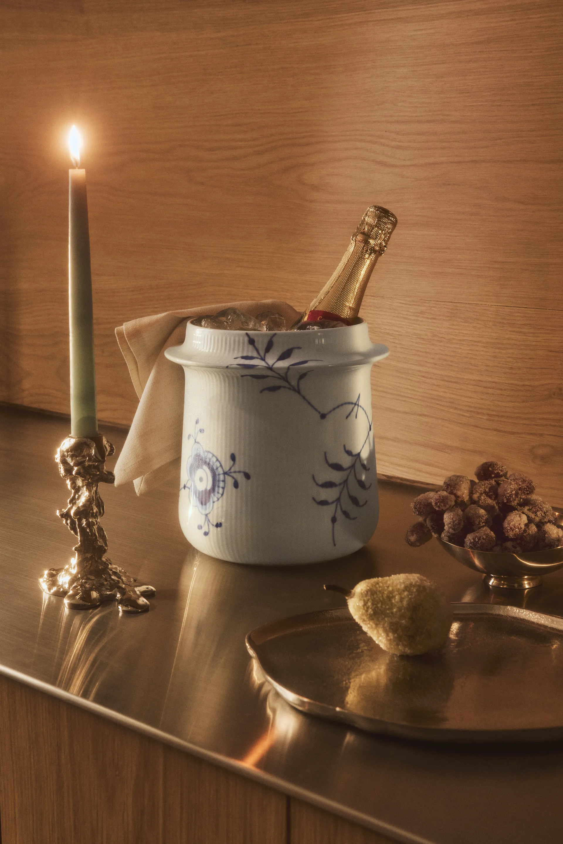 Blue Fluted Mega wijnkoeler 21,5 cm, White-blue Royal Copenhagen