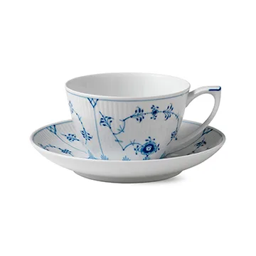 Blue Fluted Plain theekop met schotel - 28 cl. - Royal Copenhagen