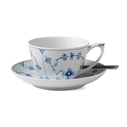 Blue Fluted Plain theekop met schotel, 28 cl. Royal Copenhagen
