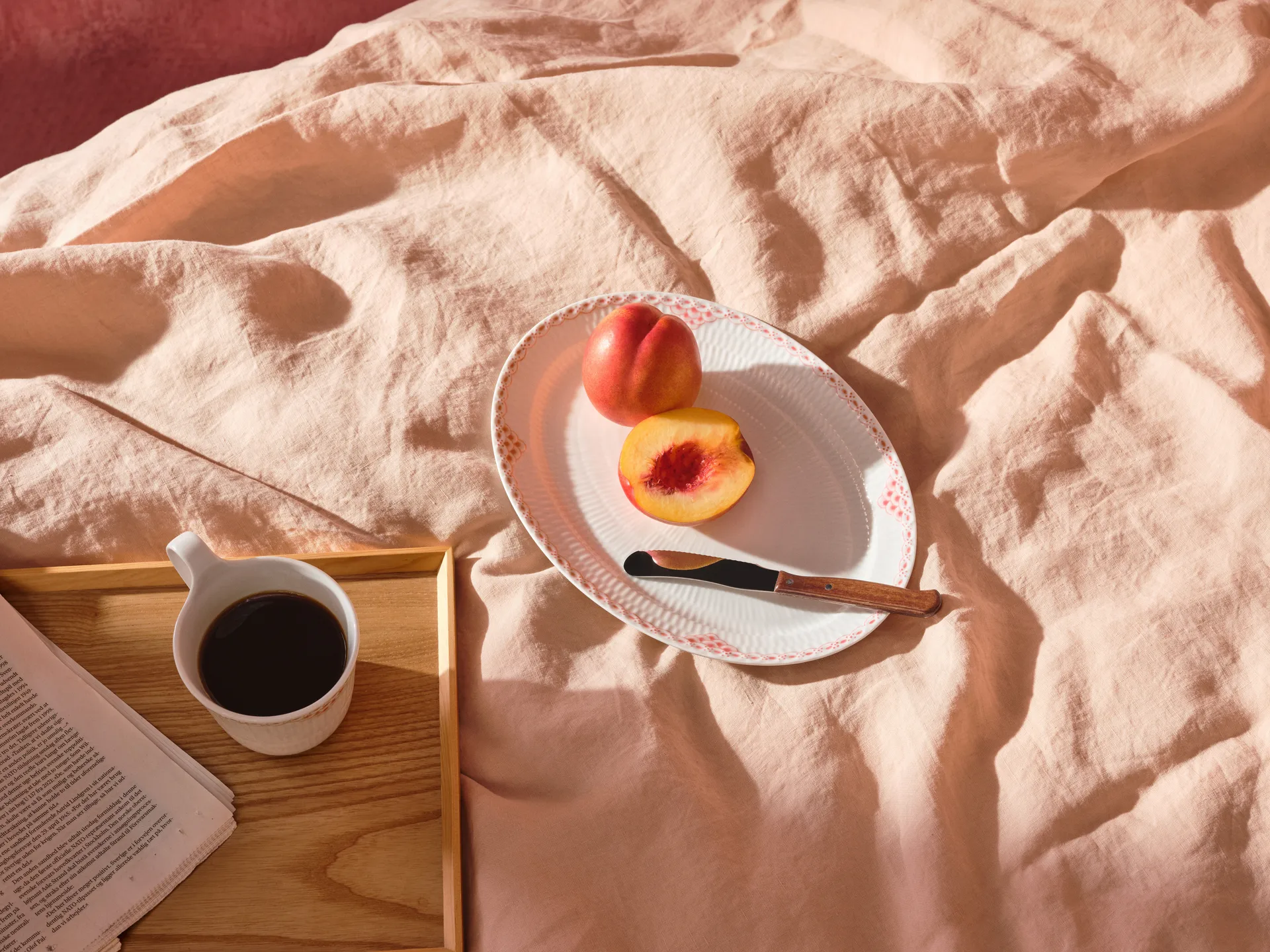 Coral Lace serveerschaal ovaal 21x28,5 cm, Koraal-wit Royal Copenhagen