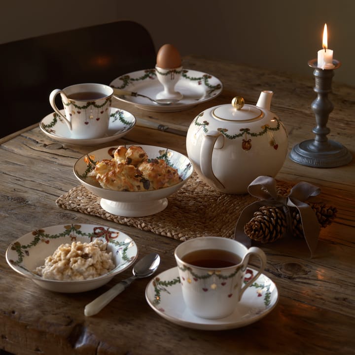 Star Fluted Christmas diep bord, Ø 24 cm. Royal Copenhagen