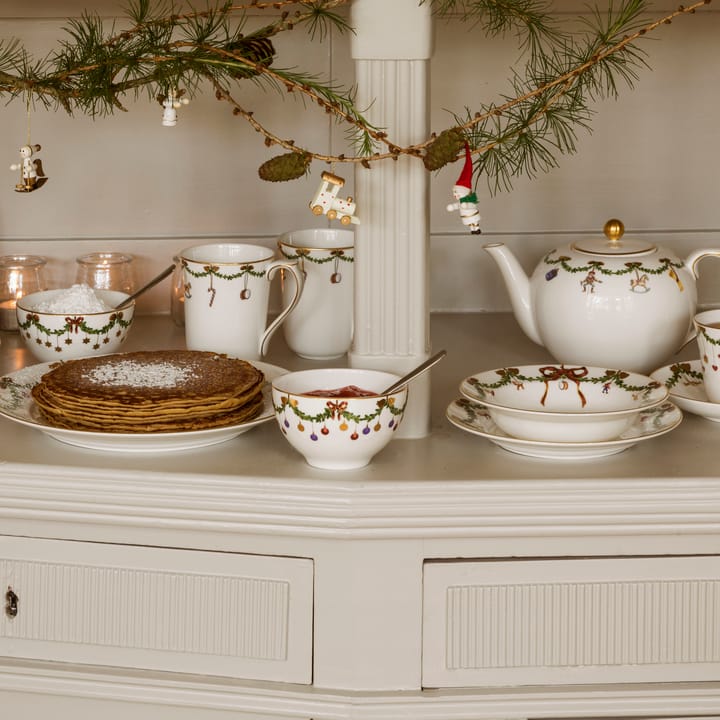 Star Fluted Christmas diep bord, Ø 24 cm. Royal Copenhagen