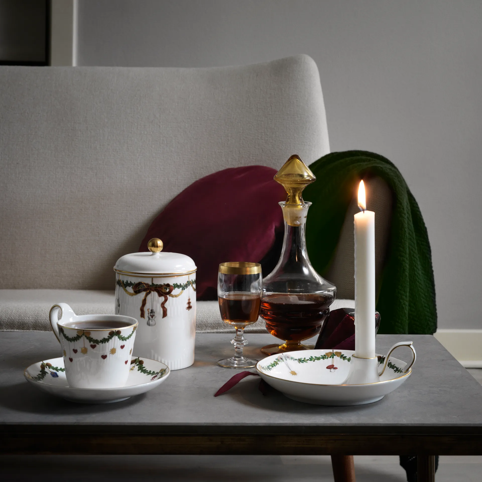 Star Fluted Christmas kandelaar, wit Royal Copenhagen