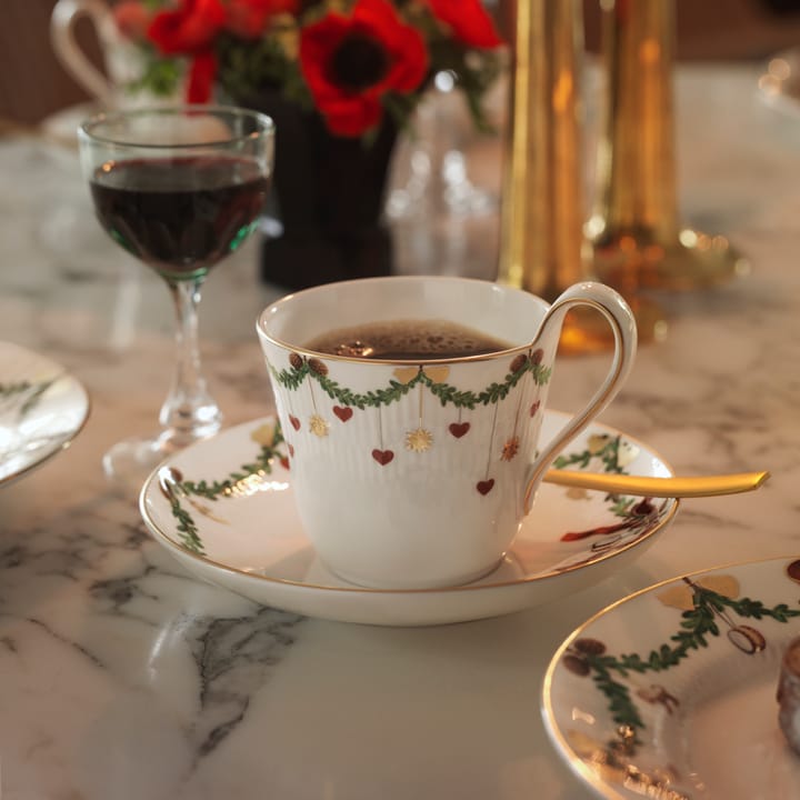 Star Fluted Christmas kop en schotel, 24 cl. - hoog oor Royal Copenhagen