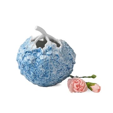 The art of giving flowers hortensiavaas - lichtblauw - Royal Copenhagen