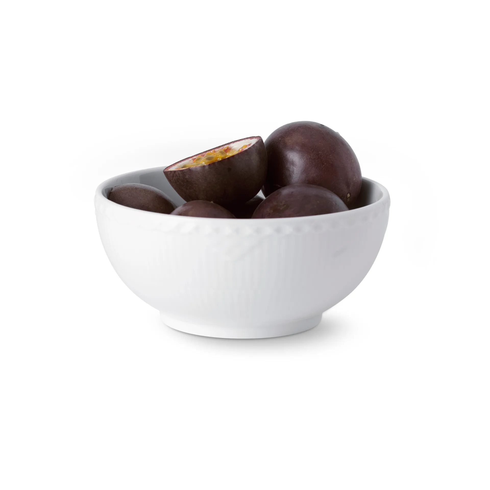 White Fluted Half Lace kom, 15 cm Royal Copenhagen