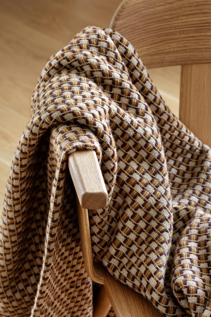 Isak deken 150x210 cm, Chestnut Røros Tweed
