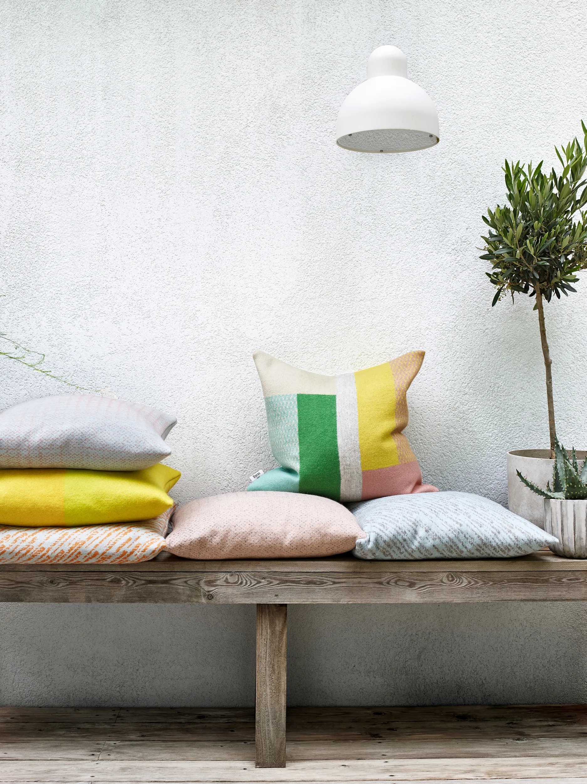 Mikkel kussen 50x50 cm, Pastel Røros Tweed