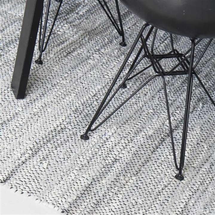 Leather vloerkleed 140 x 200 cm., light grey (lichtgrijs) Rug Solid