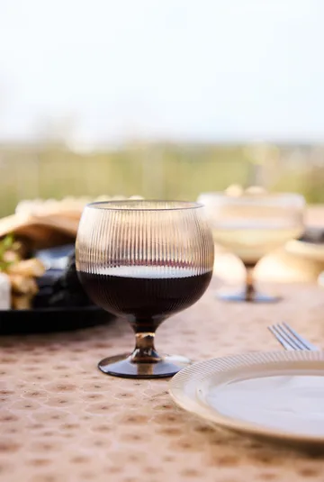 Billi wijnglas 35 cl 4-pack - Bruin - Sagaform