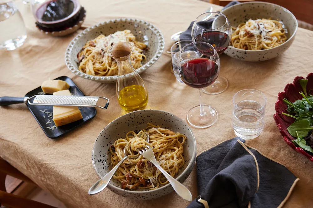 Edith tafelkleed 150x280 cm, Beige Sagaform