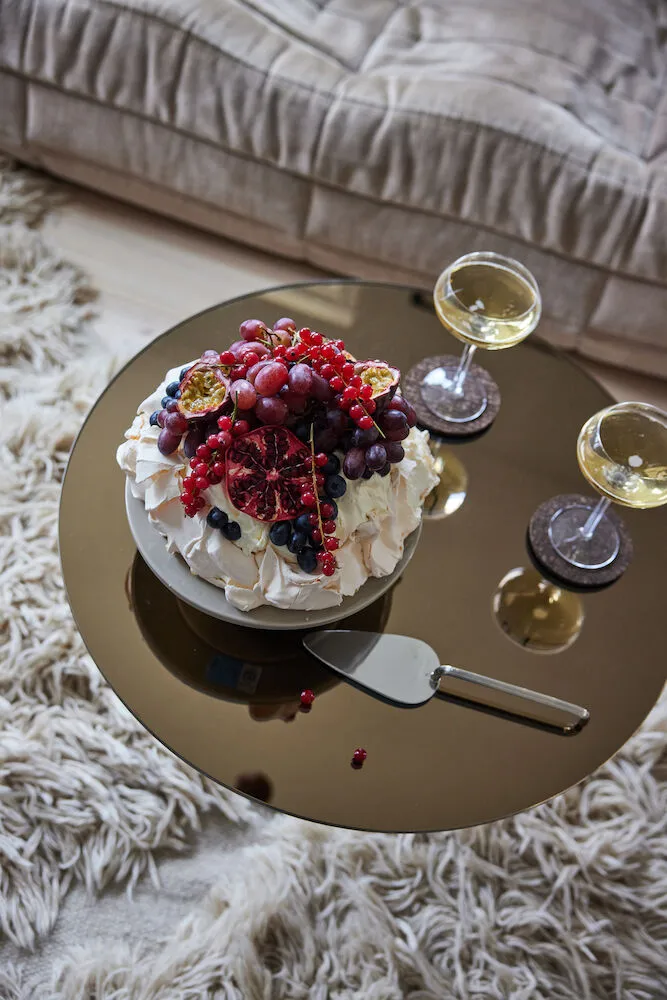 Flora taartschaal Ø25,5 cm, Beige Sagaform