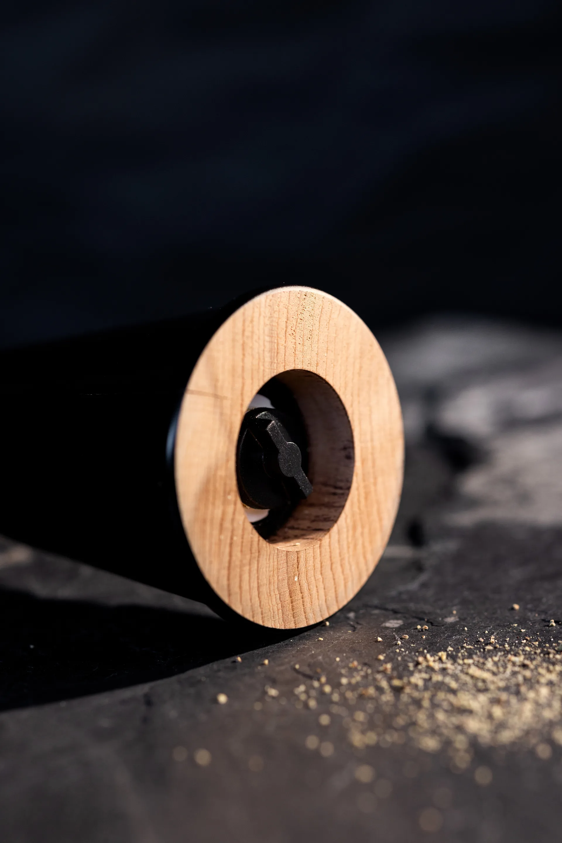 Gurken zout- en pepermolen medium 20,5 cm, Zwart-bruin Sagaform