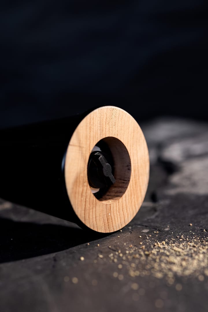 Gurken zout- en pepermolen medium 20,5 cm, Zwart-bruin Sagaform