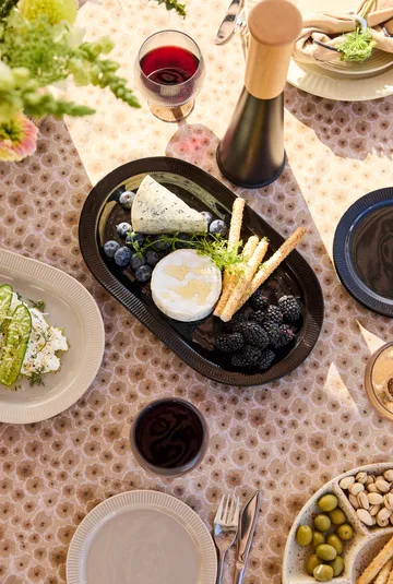 Inka serveerschaal - Zwart, 20x34 cm - Sagaform