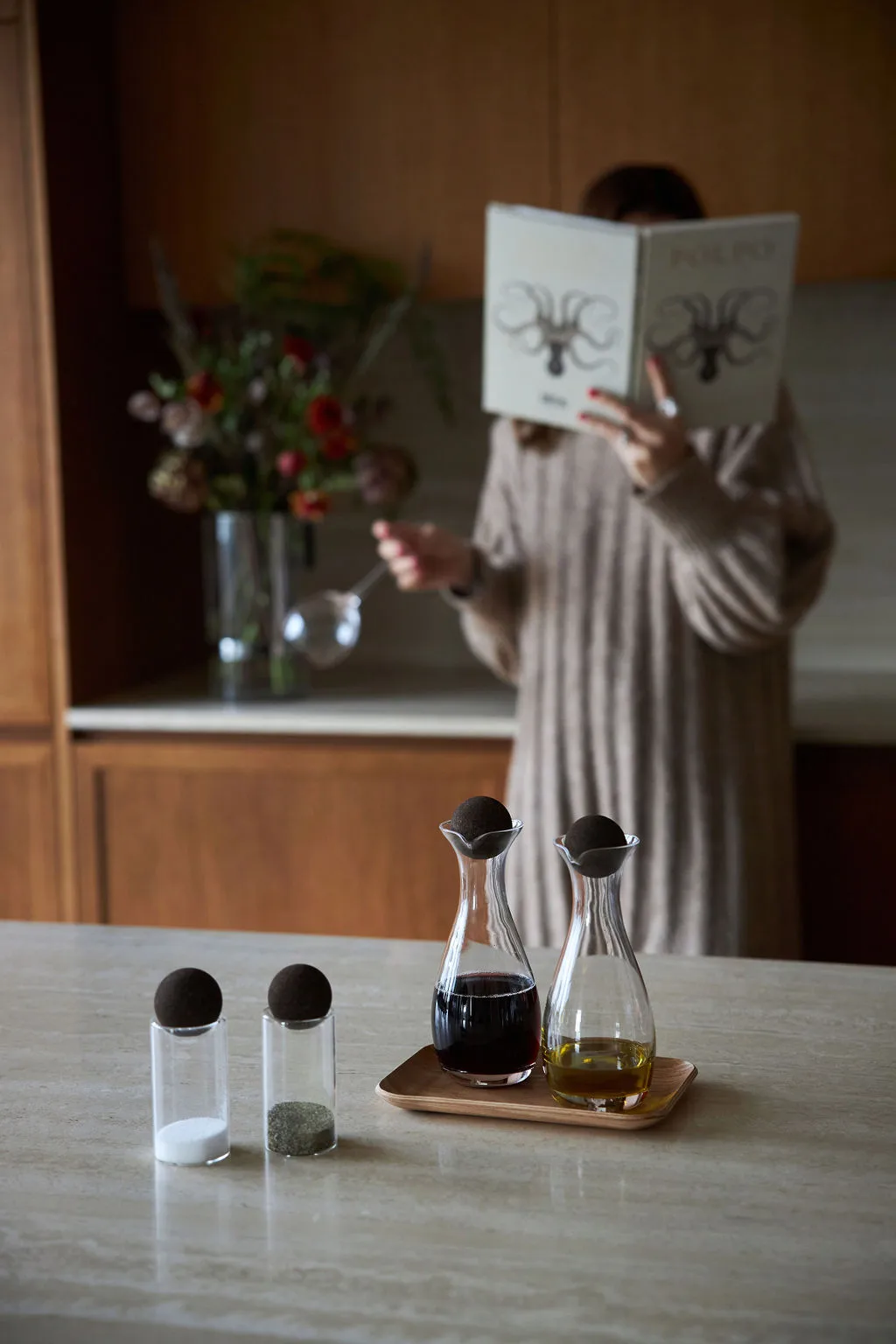 Nature zout- en peperstel met kurkbal 2-pack, Transparant-donkerbruin Sagaform