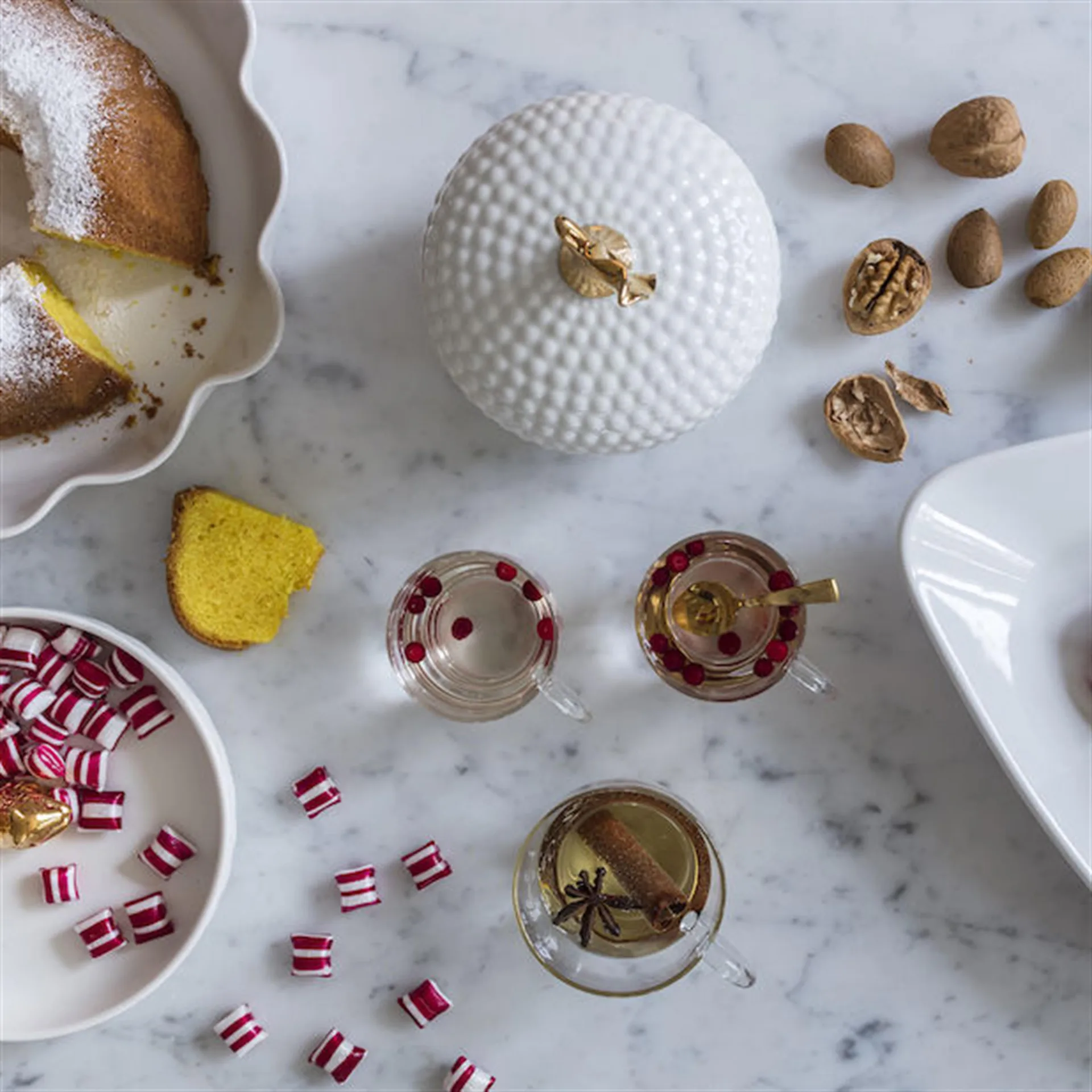 Sagaform schaal eikel met deksel, 70 cl. Sagaform