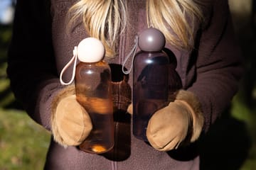 Ture waterfles 60 cl - Bruin Pantone - Sagaform